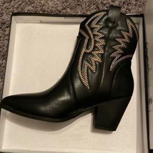 Qupid Booties​​​​